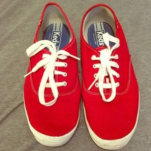 Red keds